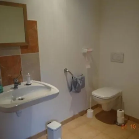 度假居 House La Poulardiere 2